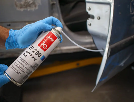 Cire anticorrosion pour châssis et corps creux en aérosol - ProFinish Distribution