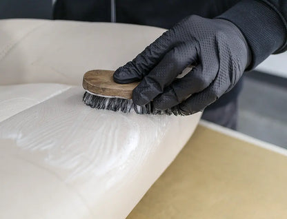 APP for AD Leather Cleaner – Nettoyant doux pour cuir lisse et plastiques -  ProFinish Distribution