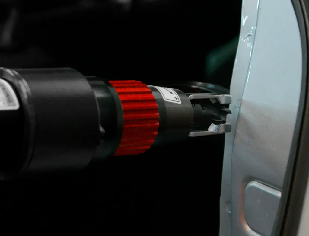 Alésoir pneumatique professionnel pour soudures par points avec bride de serrage -  ProFinish Distribution