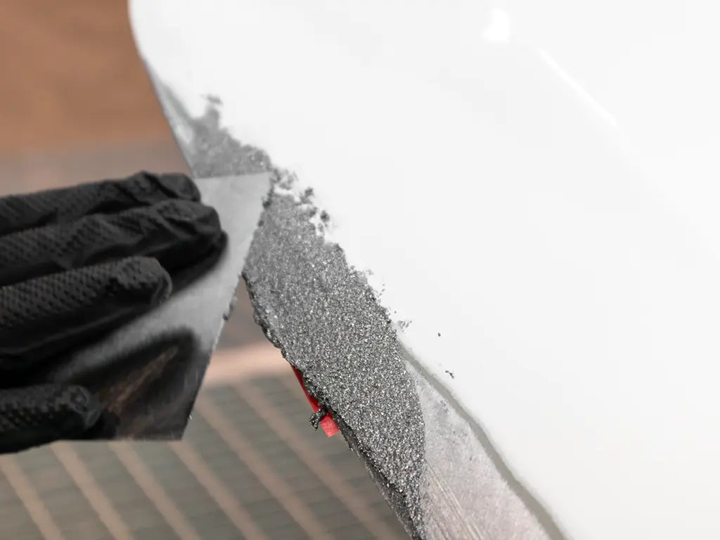 Mastic de remplissage aux flocons d’aluminium -  ProFinish Distribution